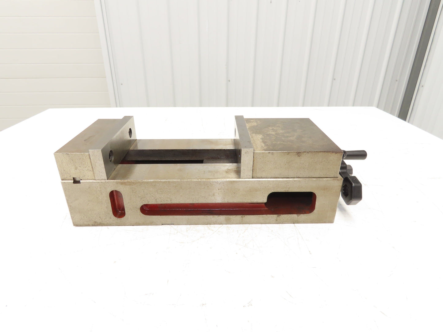 Super-Lock 6" Machine Vise 7" opening