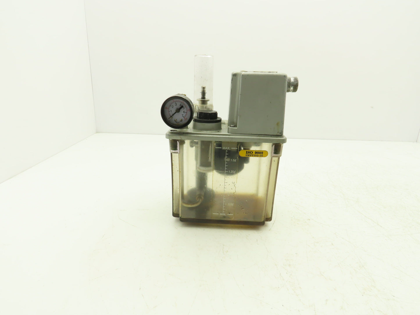Chen Ying Automatic Lubricator 110V Displacement Volume 3-6CC 10 min Interval