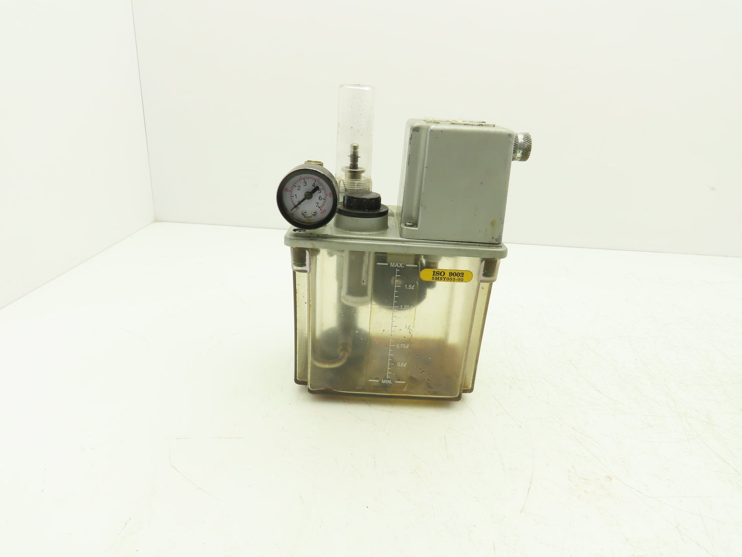 Chen Ying Automatic Lubricator 110V Displacement Volume 3-6CC 10 min Interval