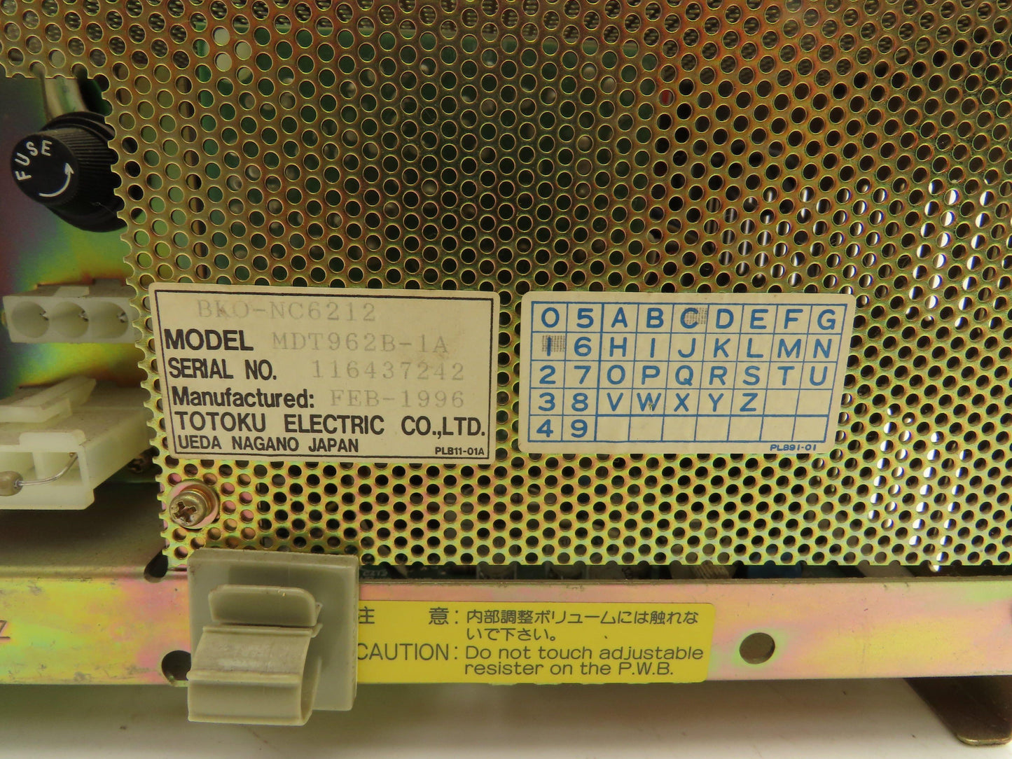 Mitsubishi Totoku MDT962B-1A Monitor Display Screen Burn-In