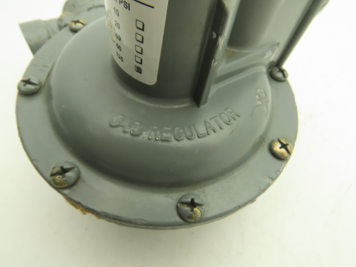 Invensys 043 Gas Service Regulator Green 6"-14" W.C. 1/8" Orifice 125psi Max