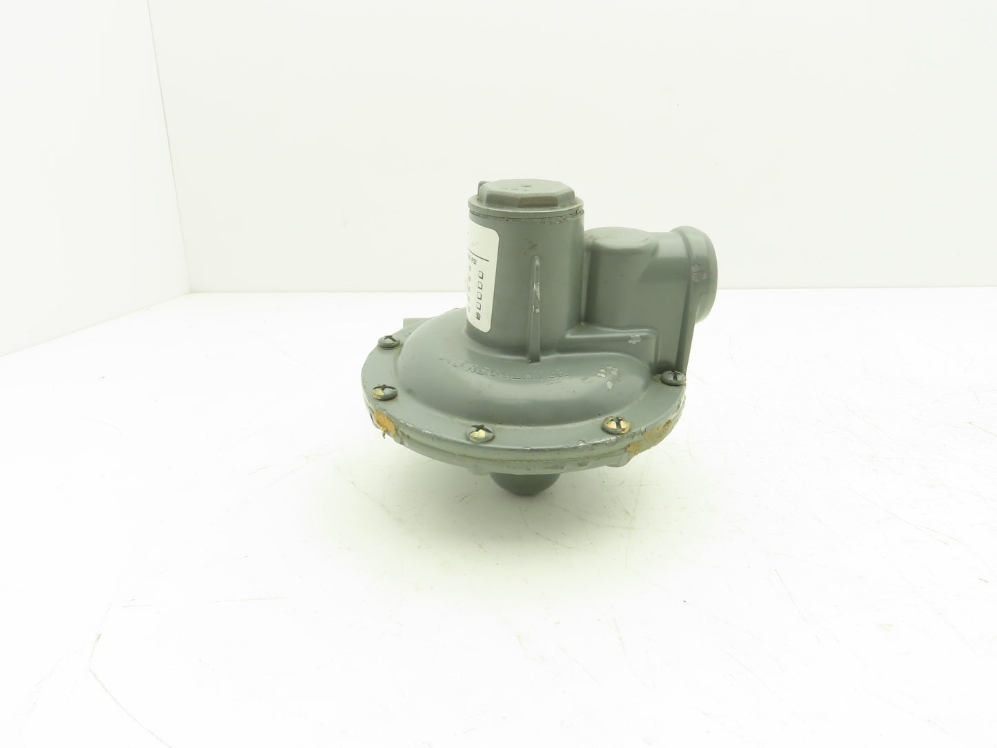 Invensys 043 Gas Service Regulator Green 6"-14" W.C. 1/8" Orifice 125psi Max