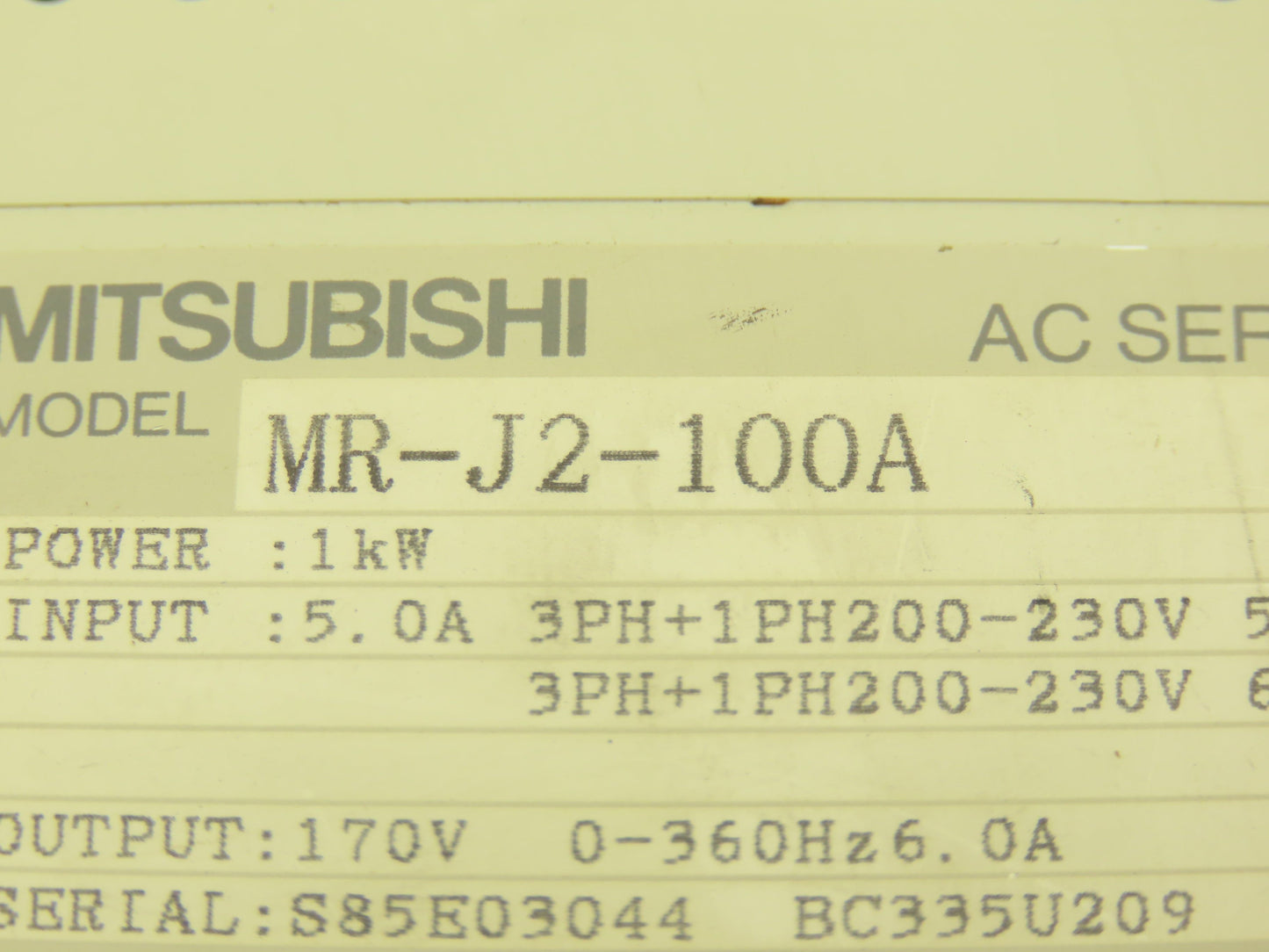 Mitsubishi MR-J2-100A MR-J2-100A AC Servo Drive 200-230V In 1kW 1-3Ph 170V Out