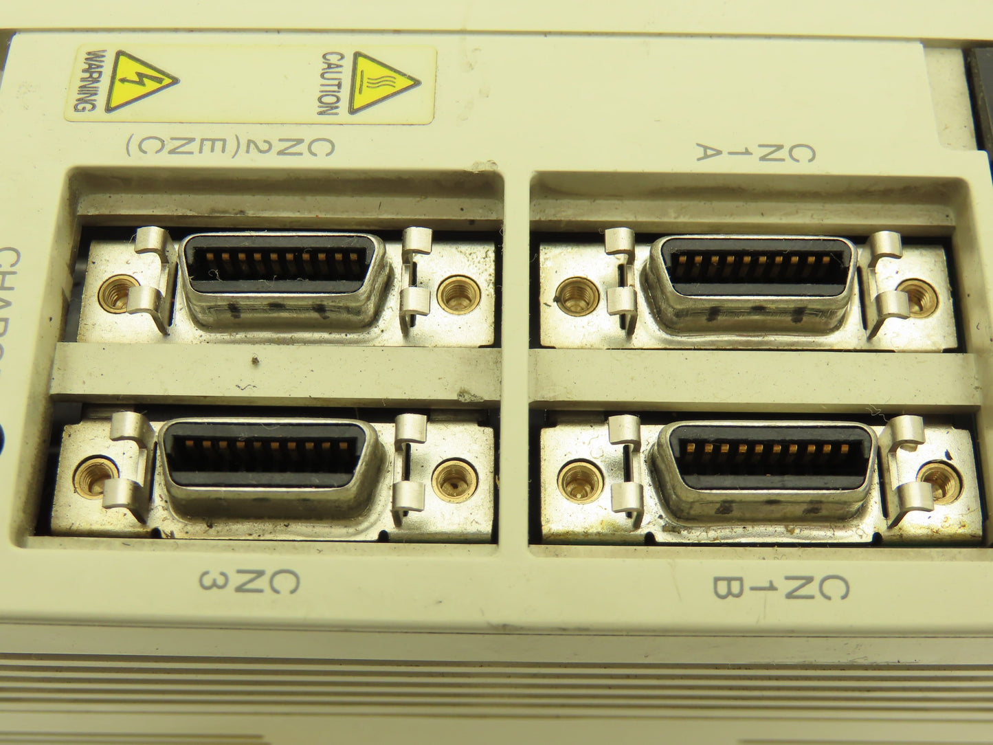 Mitsubishi MR-J2-100A MR-J2-100A AC Servo Drive 200-230V In 1kW 1-3Ph 170V Out