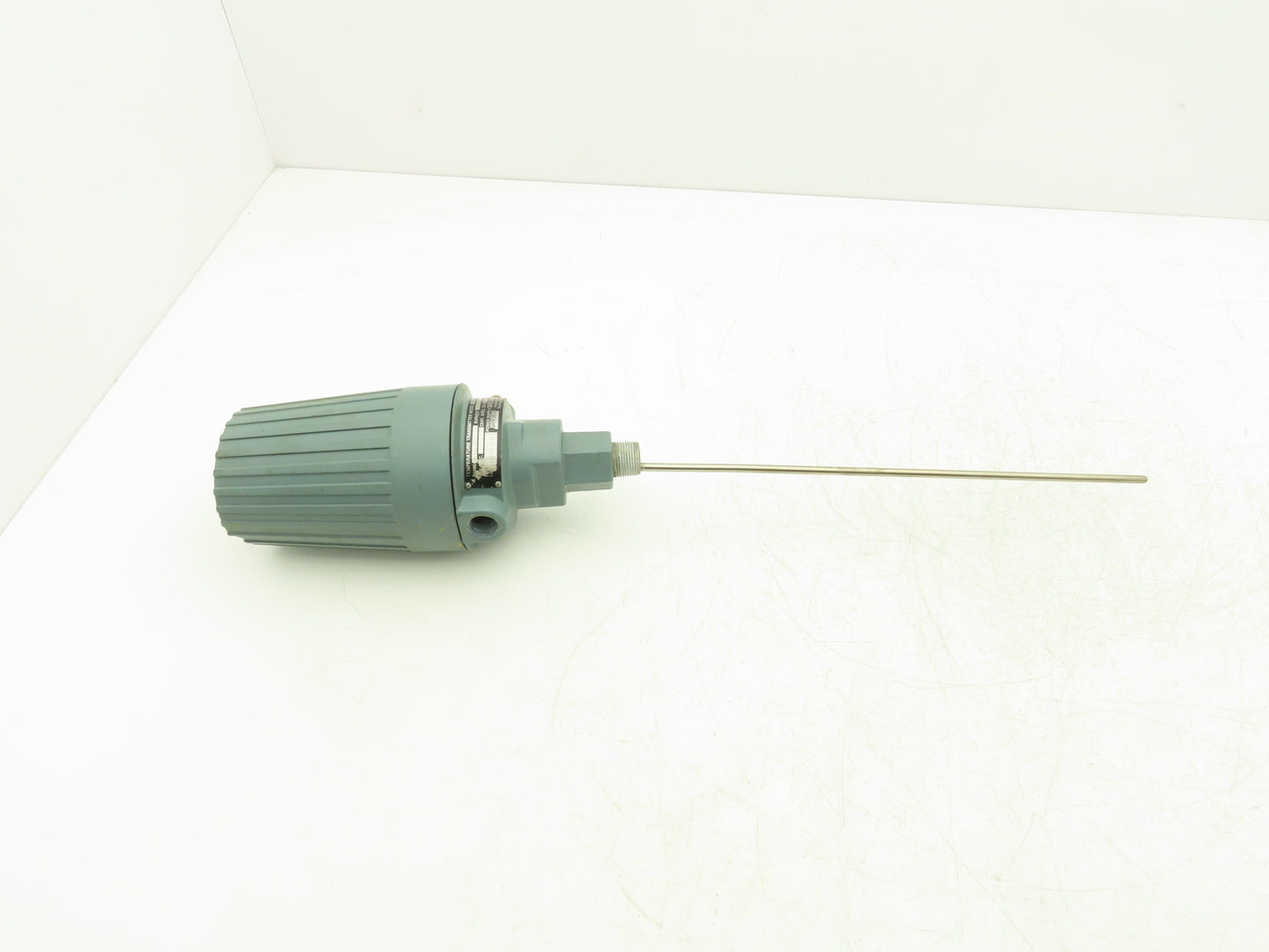 Foxboro RTT10-AQFLS012 Temperature Transmitter 0-150°F 30VDC NEMA 4