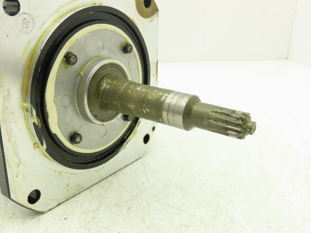 Yaskawa UTSAE-B17BB AC Servo Motor 0.55kW 2000rpm 200v with 3-3/4" Shaft