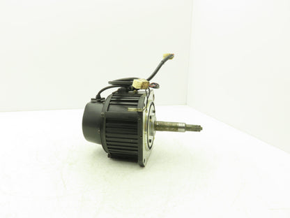 Yaskawa UTSAE-B17BB AC Servo Motor 0.55kW 2000rpm 200v with 3-3/4" Shaft