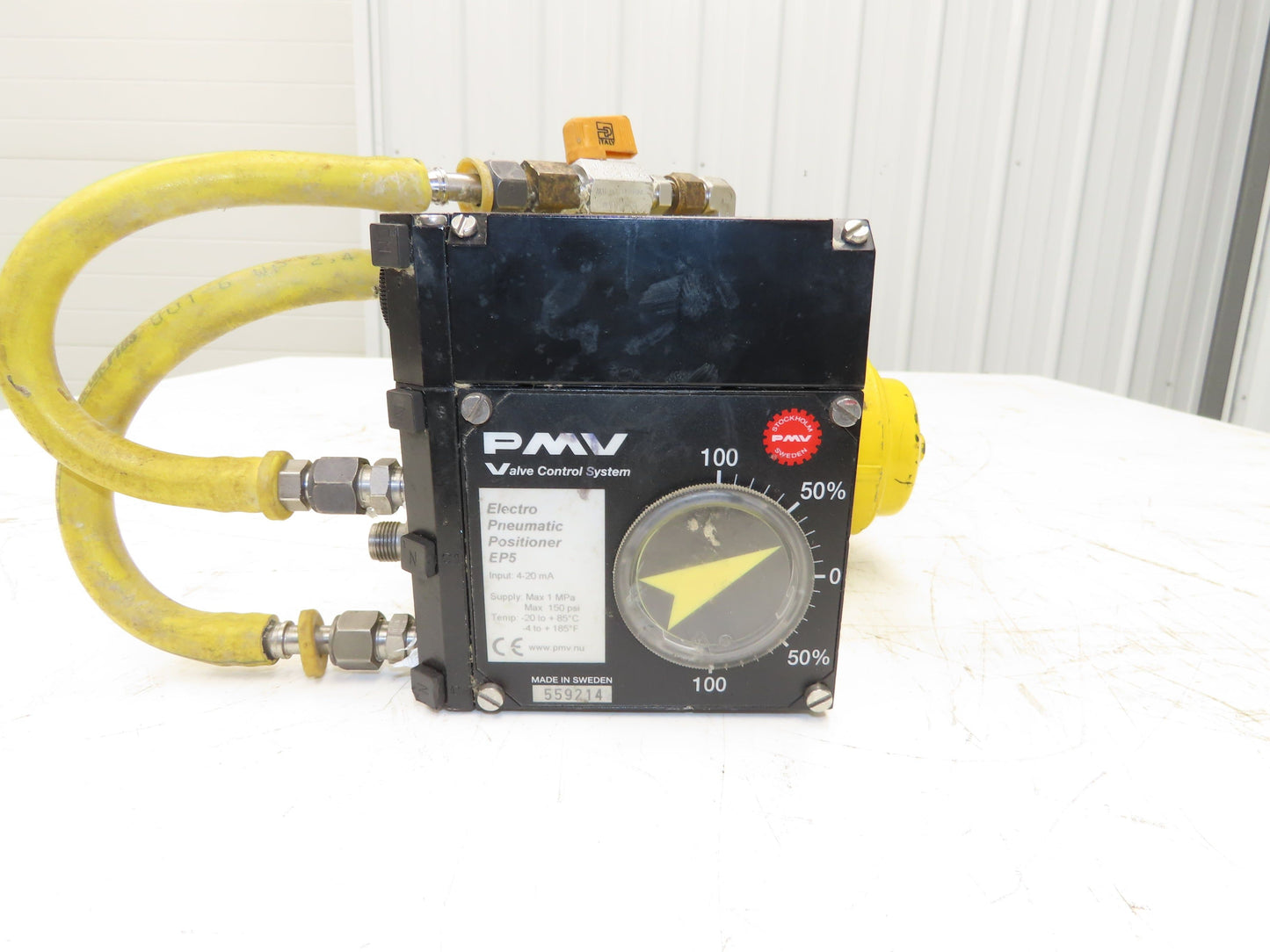 Hytork 71 Pneumatic Air Actuator 1-1/4" Ball Valve Lined