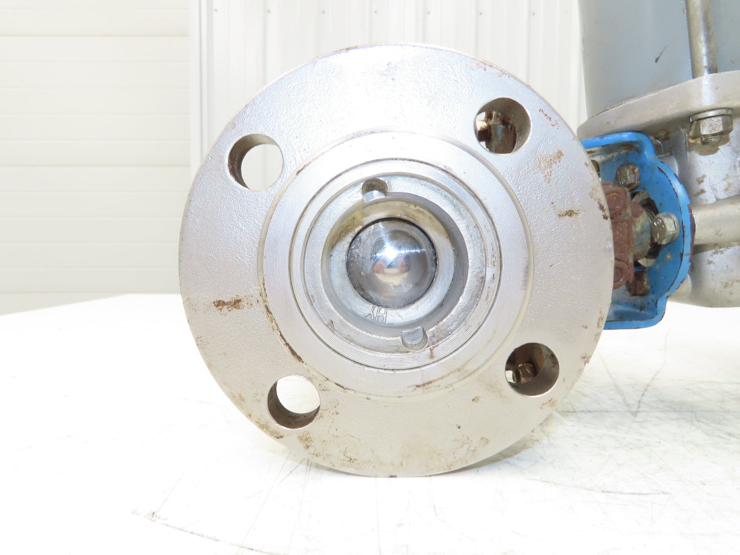 PMV P-2000 Electro-Pneumatic Valve Positioner with 2" ANSI Flange Ball Valve