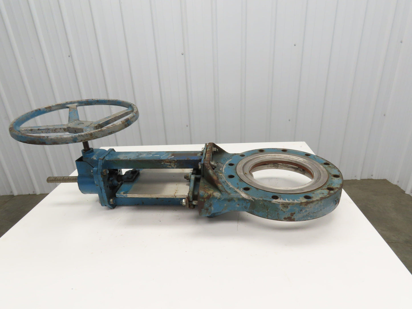 Dezurik 10" Knife Gate Valve 90 degree Crank Rising Stem **BAD SEAL**