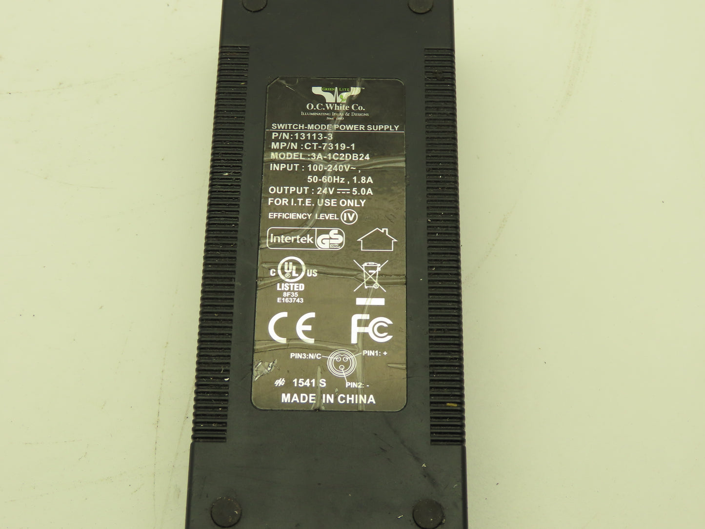 OC White LED-1936-24 Bar Light Power Supply 100-240VAC 1Ph 1.8A Magnet Mount