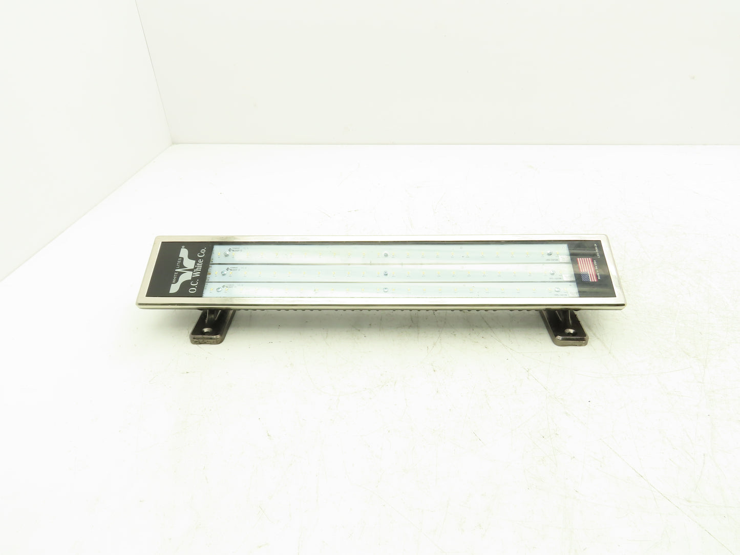 OC White LED-1936-24 Bar Light Power Supply 100-240VAC 1Ph 1.8A Magnet Mount