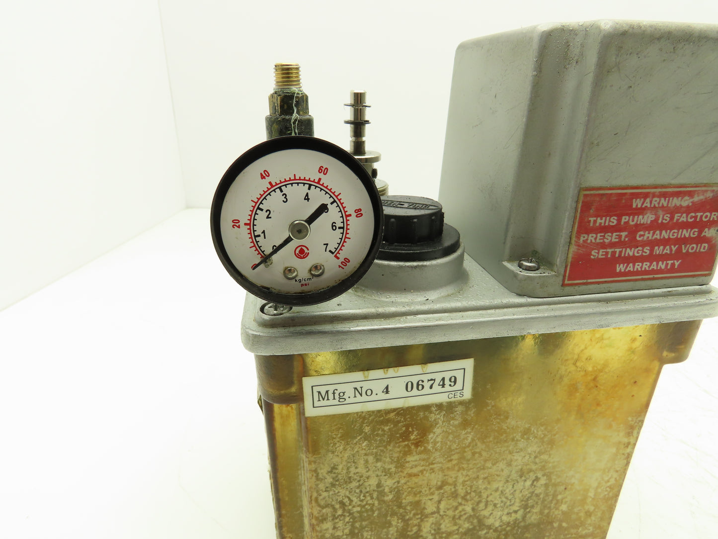 Chen Ying CES Automatic Lubricator Oiler 110V Displ Volume 3-6cc 10min Timer