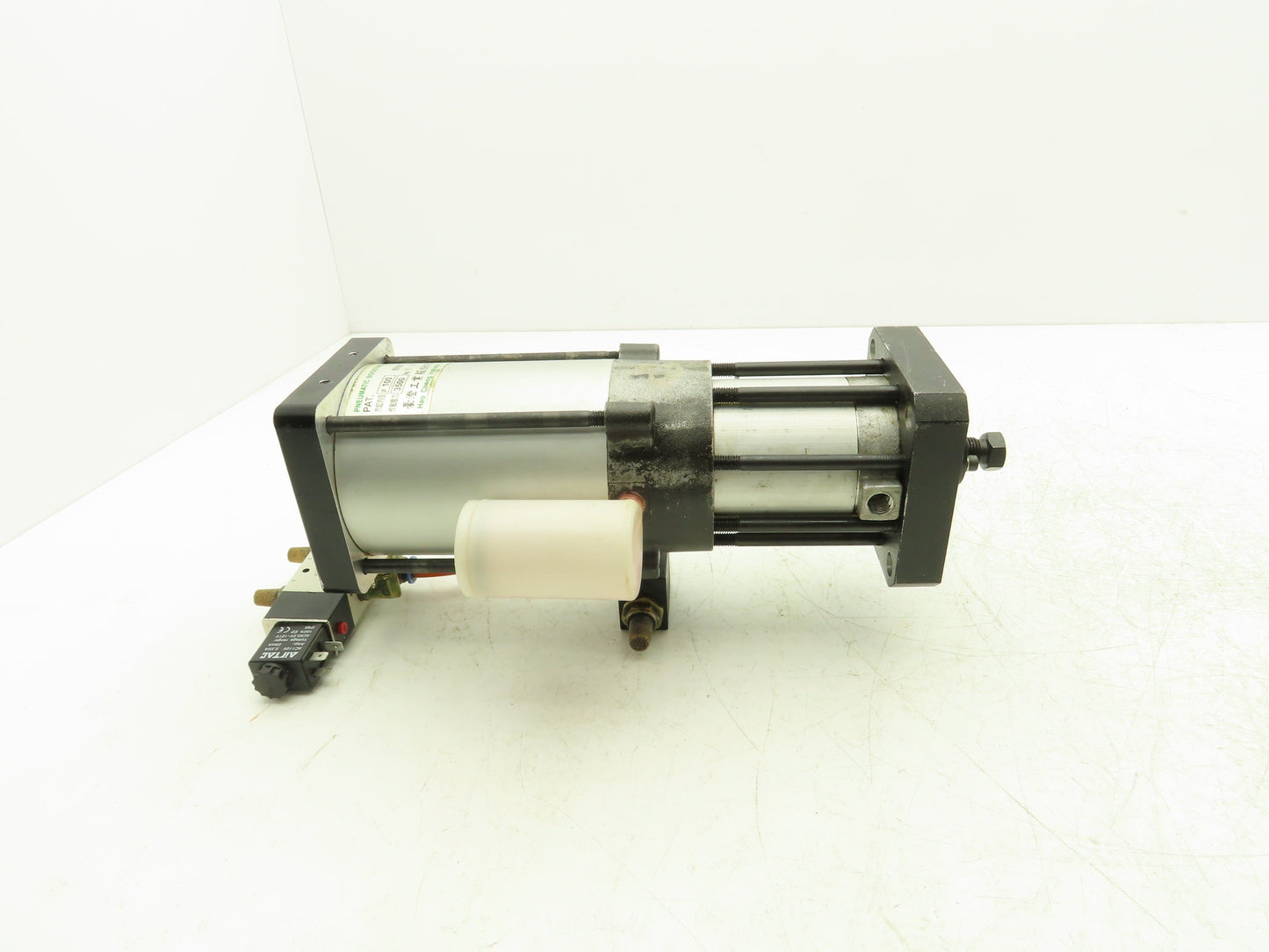 Hao Cheng Industry Pneumatic Boosting Cylinder 3500kg 100mm Bore 13mm Stroke