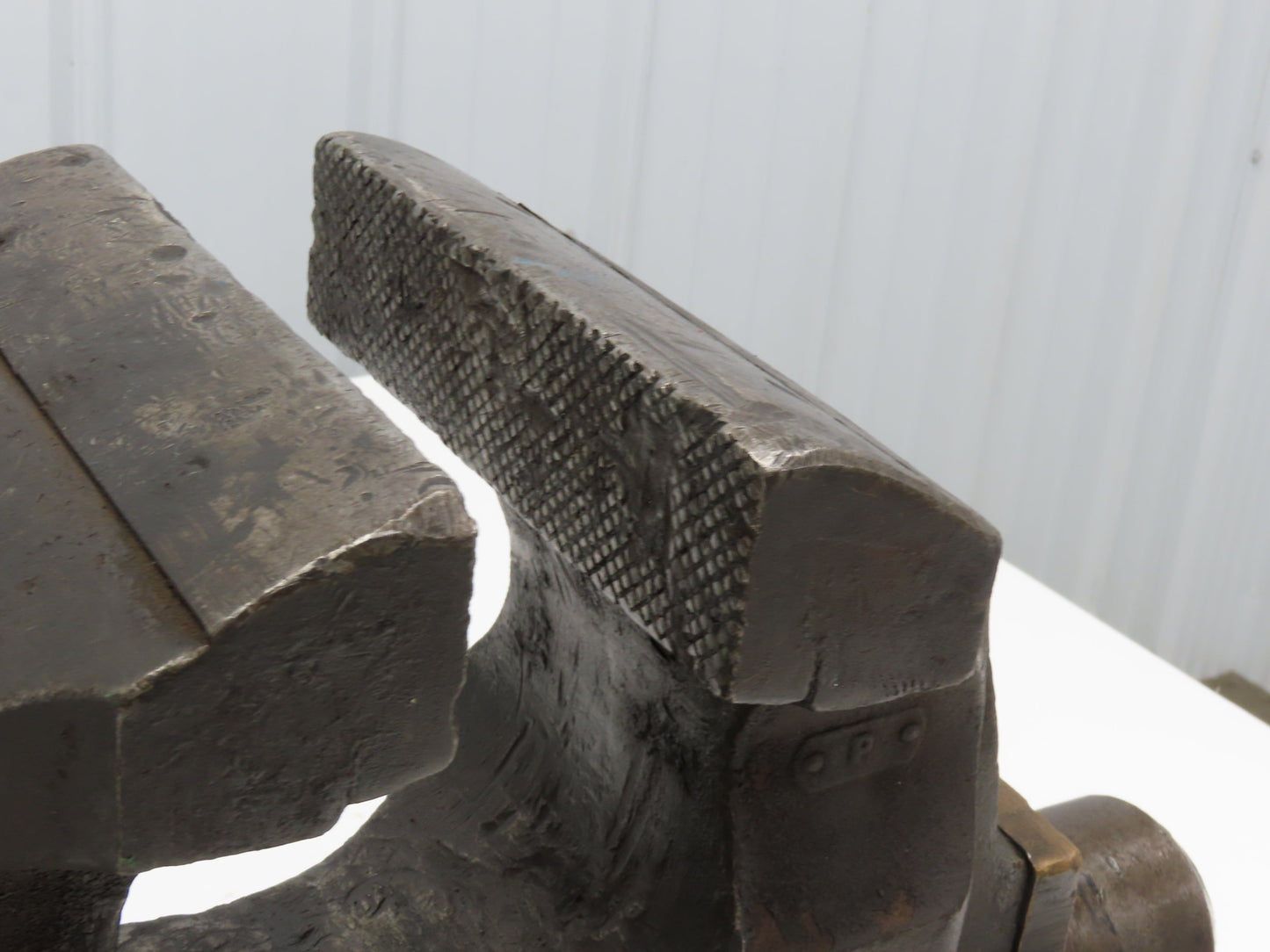 Charles Parker Model 976 Swiveling Bench Vise 6" Vtg Heavy Duty American Made