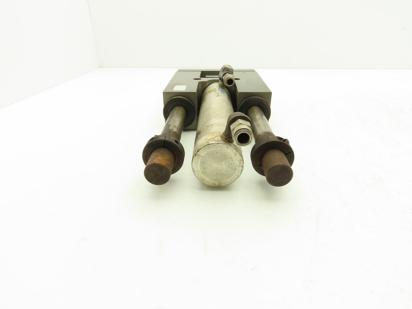 Numatics Pneumatic Cylinder Pneumatic Air Assembly 1/4NPT 5" Stroke 2" Bore