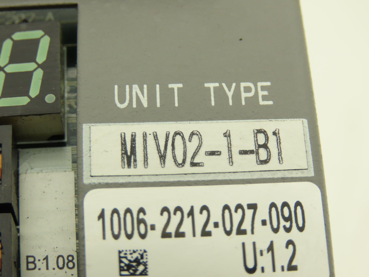 Okuma MIV02-1-B1 AC Servo Drive Module U:1.2 1006-2212