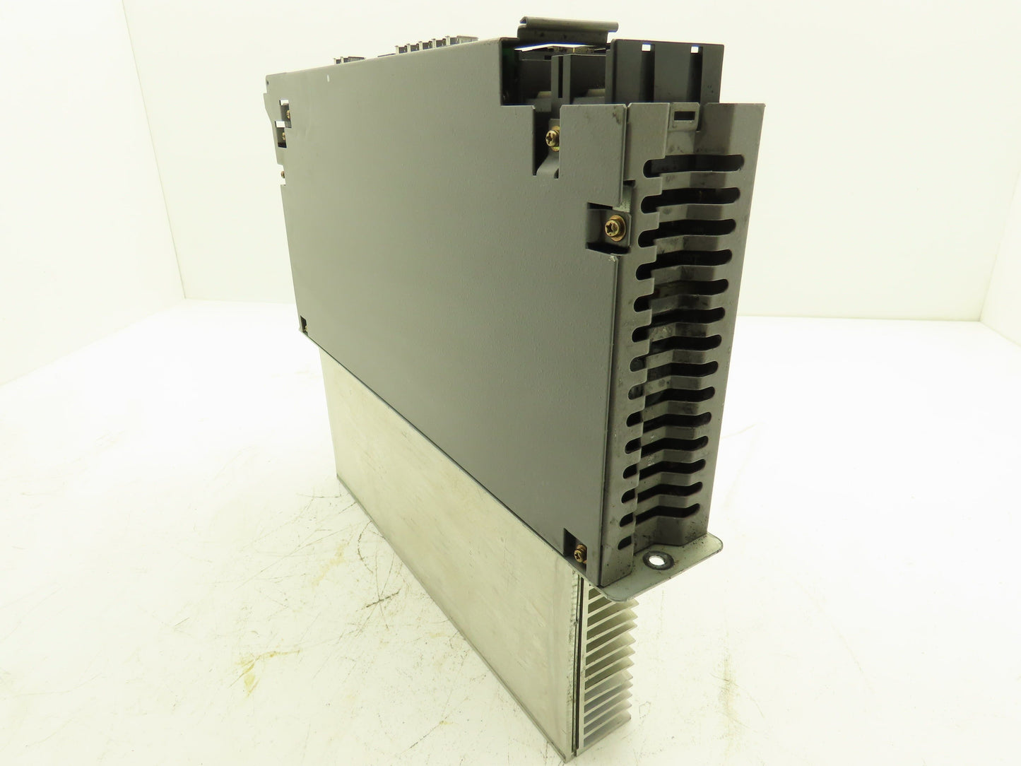 Okuma MIV02-1-B1 AC Servo Drive Module U:1.2 1006-2212