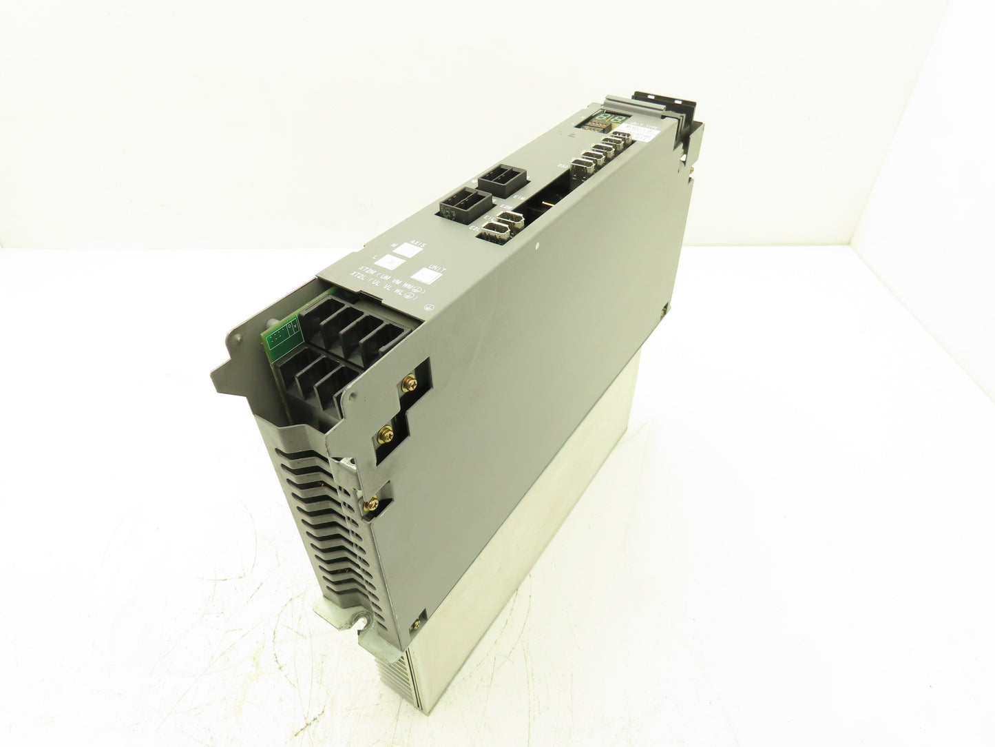 Okuma MIV02-1-B1 AC Servo Drive Module U:1.2 1006-2212