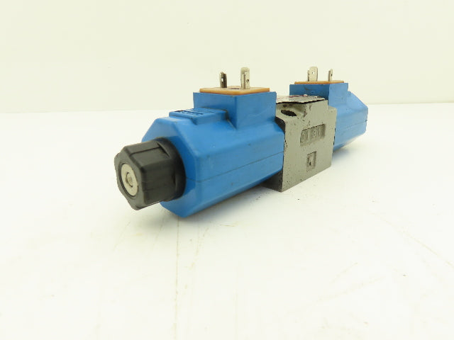 Toyooki Kogyo HD3-3W-BG1A-025A-WDD2 Hydraulic Directional Solenoid Valve 24VDC