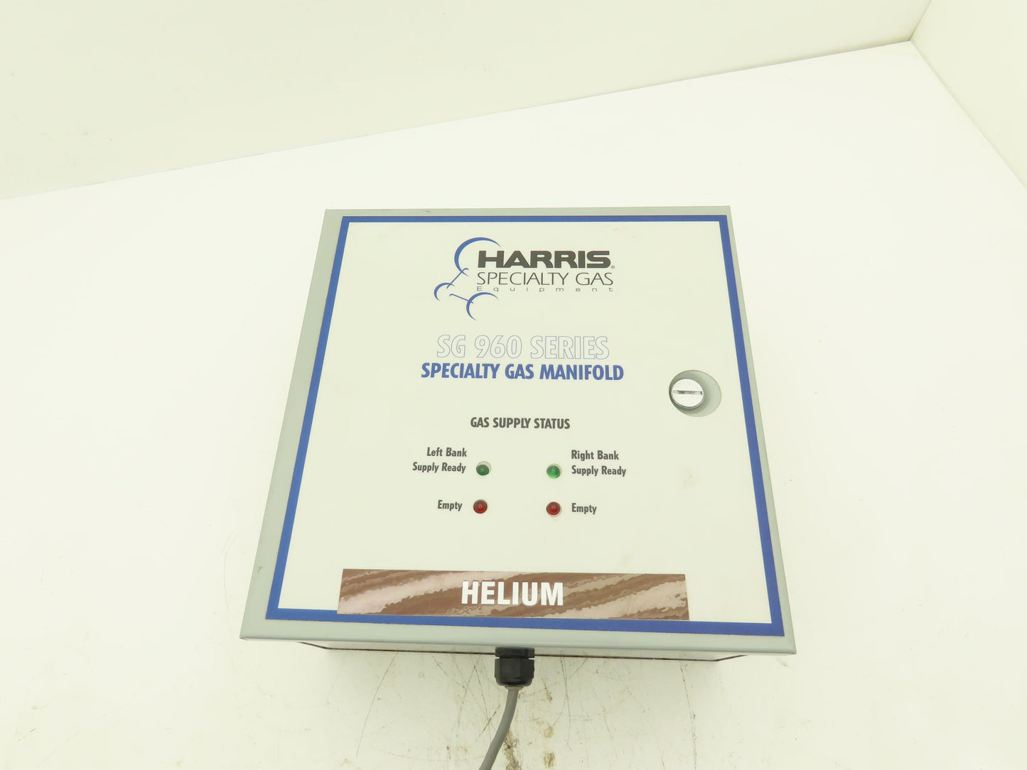 Harris SG 960 Specialty Gas Manifold Auto-Switching