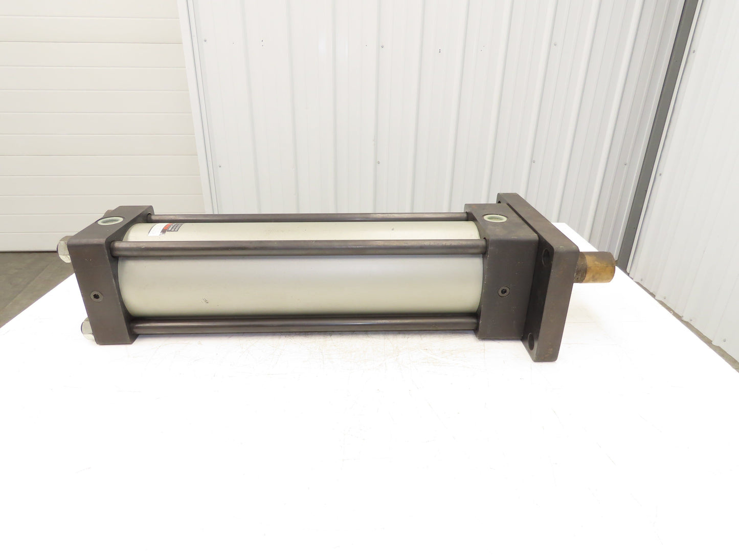 Taiyo 140H-7 Metric Hydraulic Cylinder 140mm Bore 500mm Stroke 14Mpa 2000psi