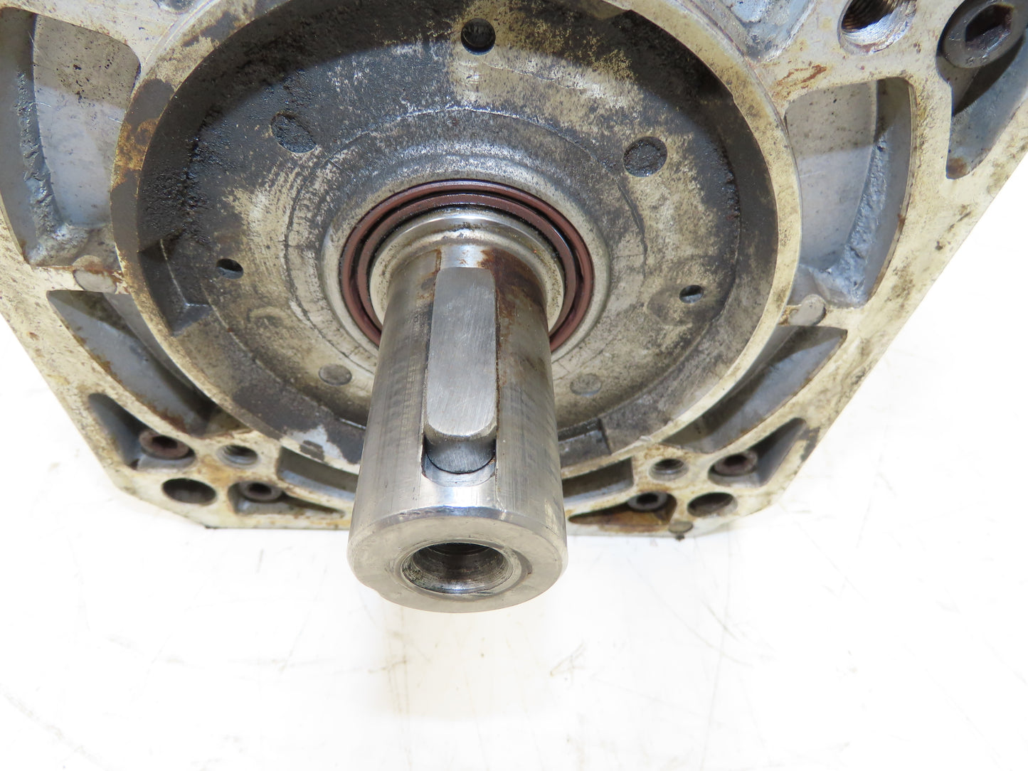 Rexroth Indramat MDD112D-N-030-N2M-130PB0 Permanent Magnet Servo Motor 3000 RPM