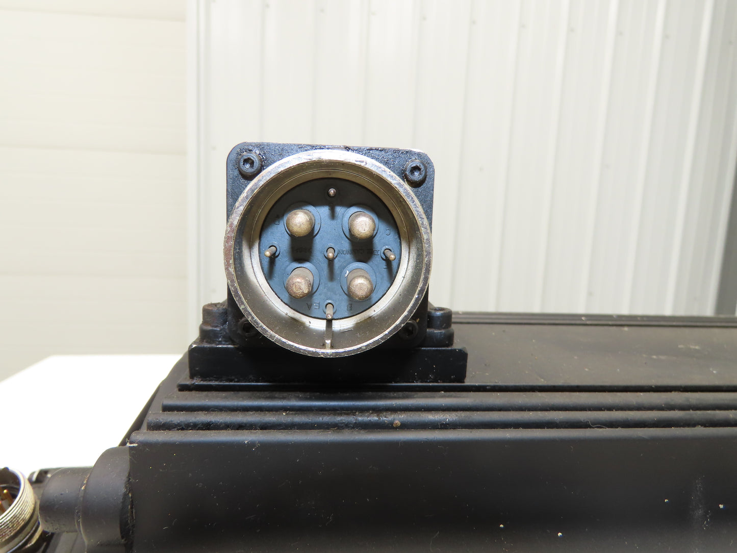 Rexroth Indramat MDD112D-N-030-N2M-130PB0 Permanent Magnet Servo Motor 3000 RPM