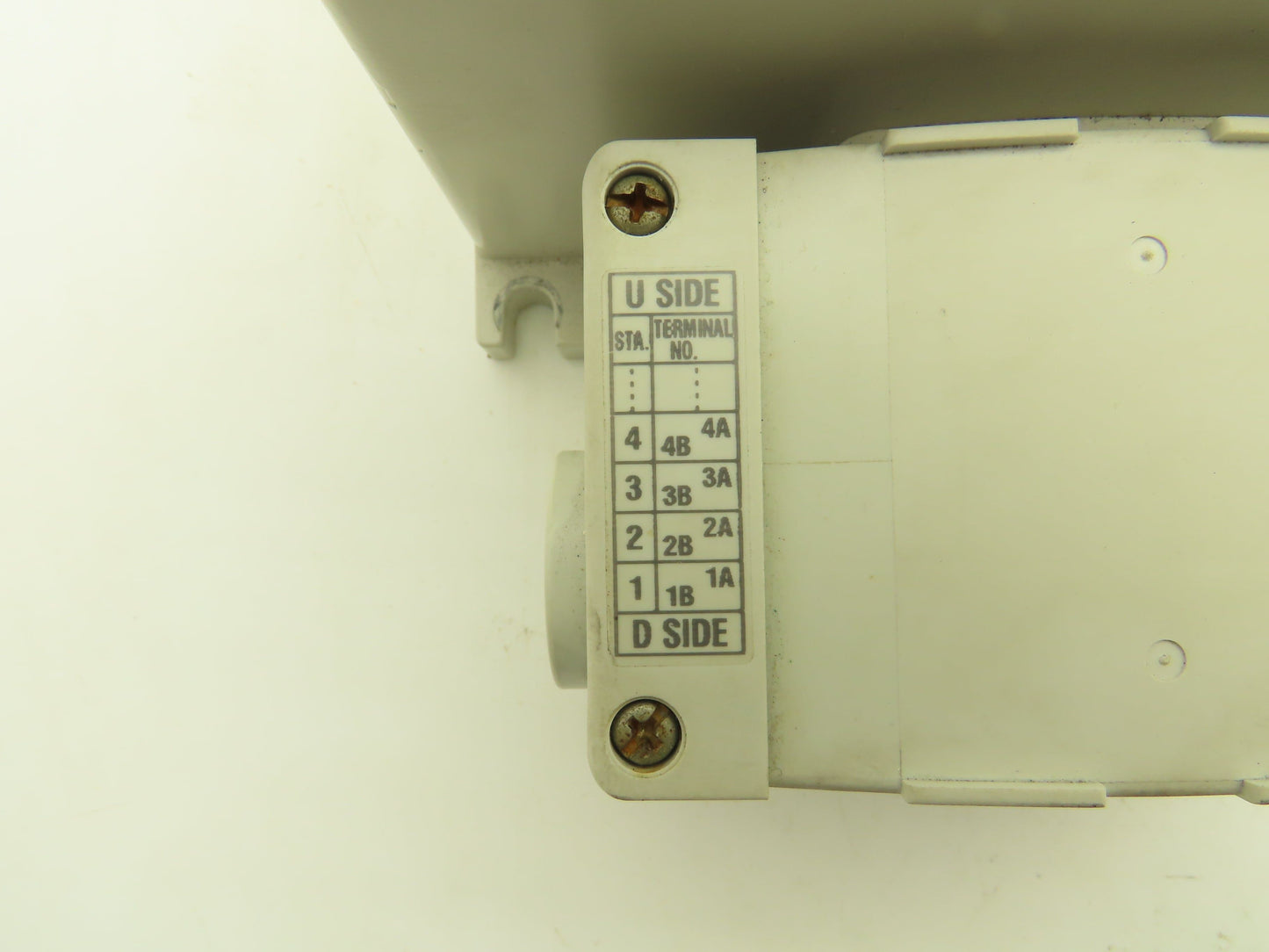 SMC VQ4100-5 Pneumatic Solenoid 2-Station Manifold w/2 Valves and Regulators