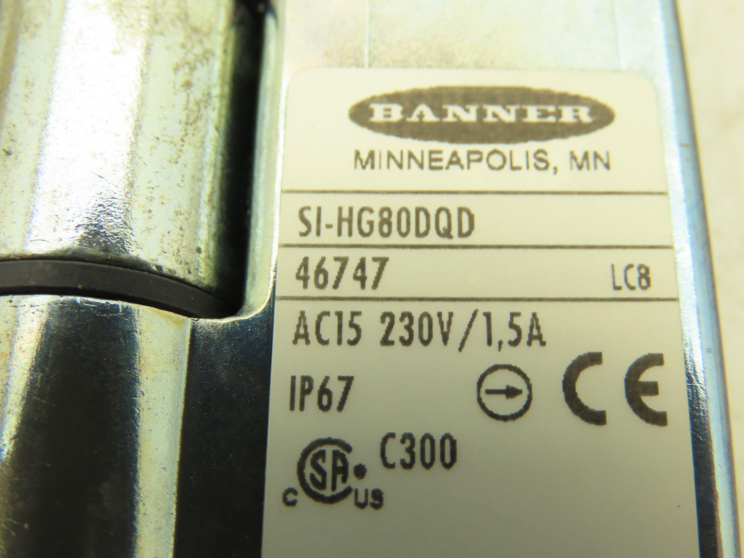 Banner SI-HG80DQD Hinge Safety Interlock Switch Zinc Die cast