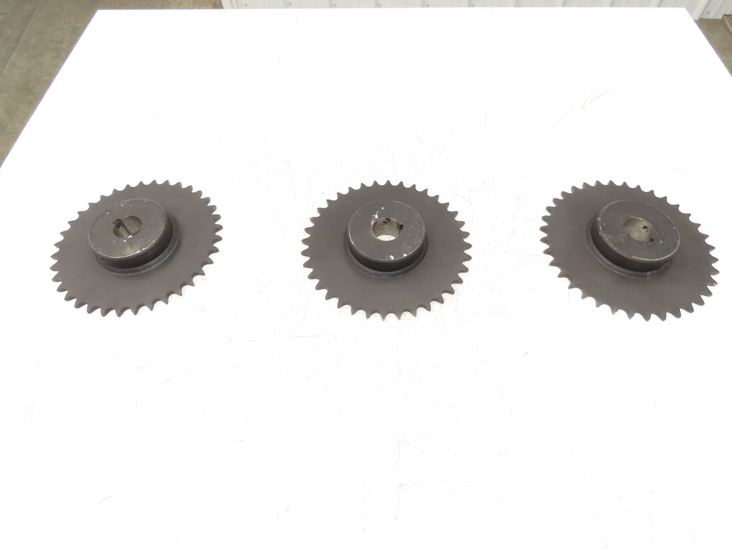 Martin 60B36H Sprocket #60 Roller Chain 36-Tooth 1-7/16" Bore Lot of 3