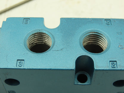 MAC 180003-112-0048 Pneumatic Solenoid Valve 4/2 Double Operator 1/4"npt