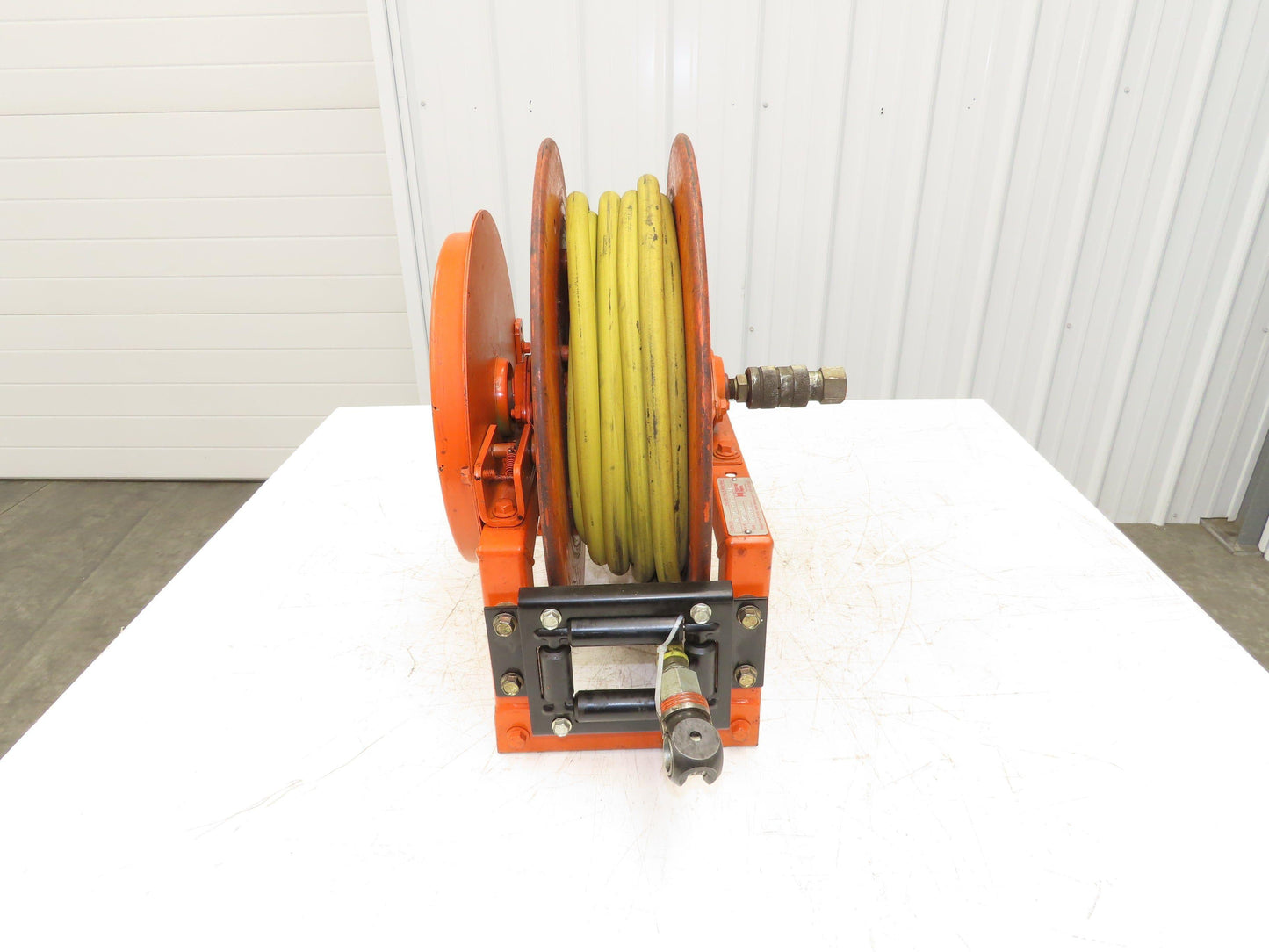 Hannay Reels 716-19-20-10.5J SR Retractable Industrial Air Hose Reel 1/2" X 38'