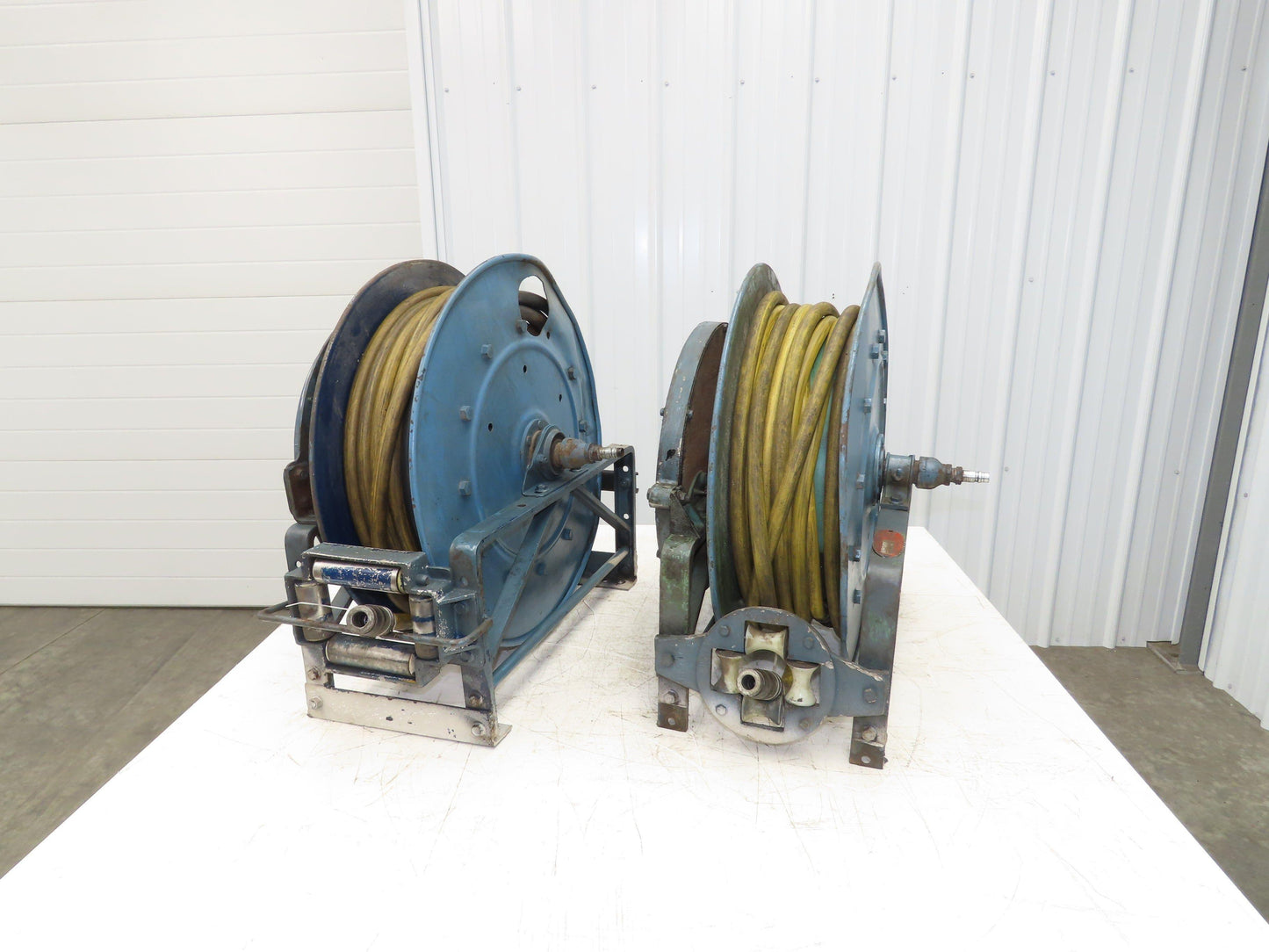 Hannay Reels 818-23-24-B-VR Retractable Industrial Water Hose Reel 1/2" Lot Of 2