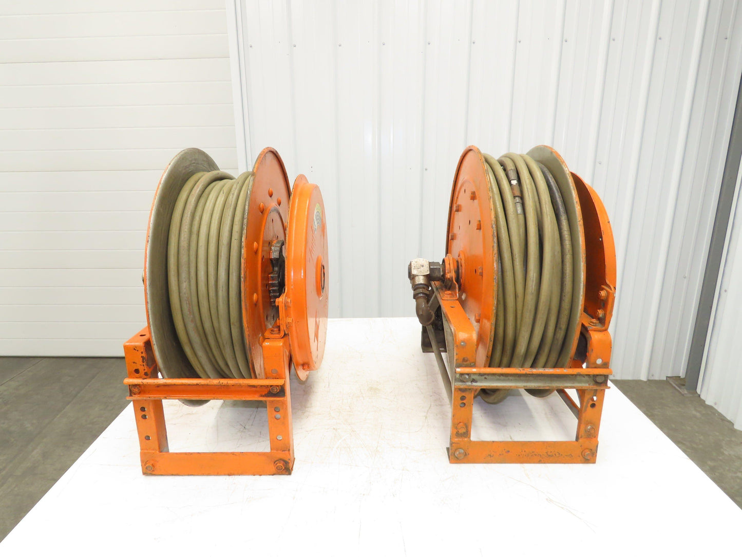 Hannay Reels 818-23-24B SR Retractable Industrial Water Hose Reel 1/2" Lot Of 2
