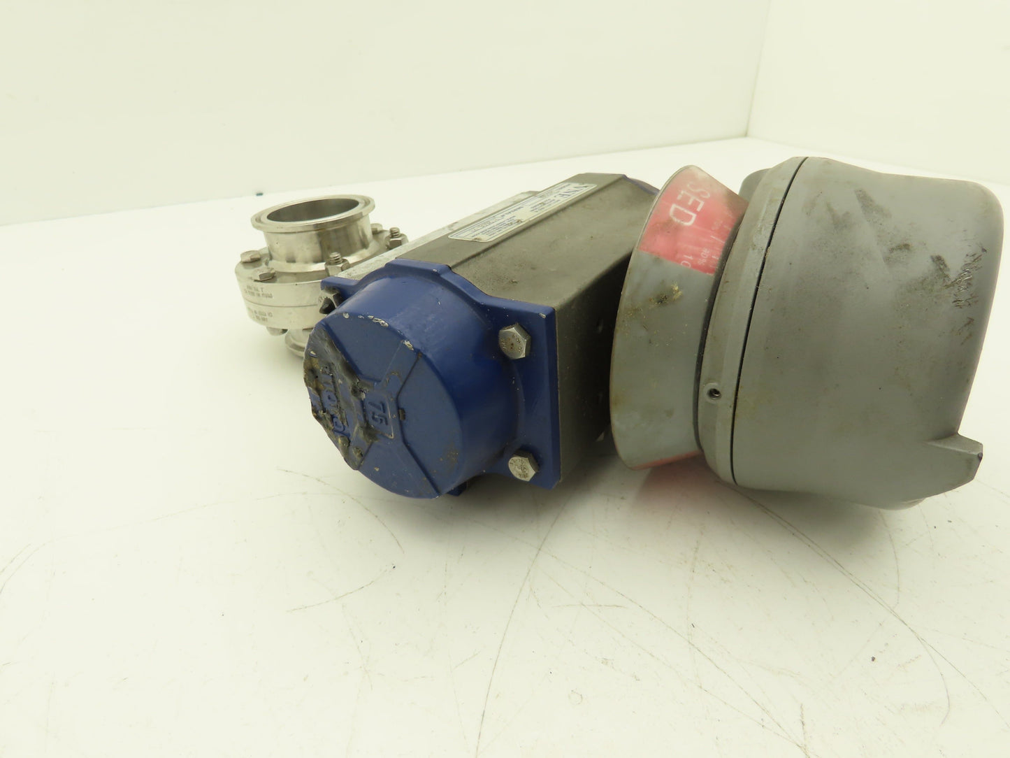 Bi-Torq Pneumatic Actuated 2" Butterfly Valve Tri-Clamp Stainless Limit Switch