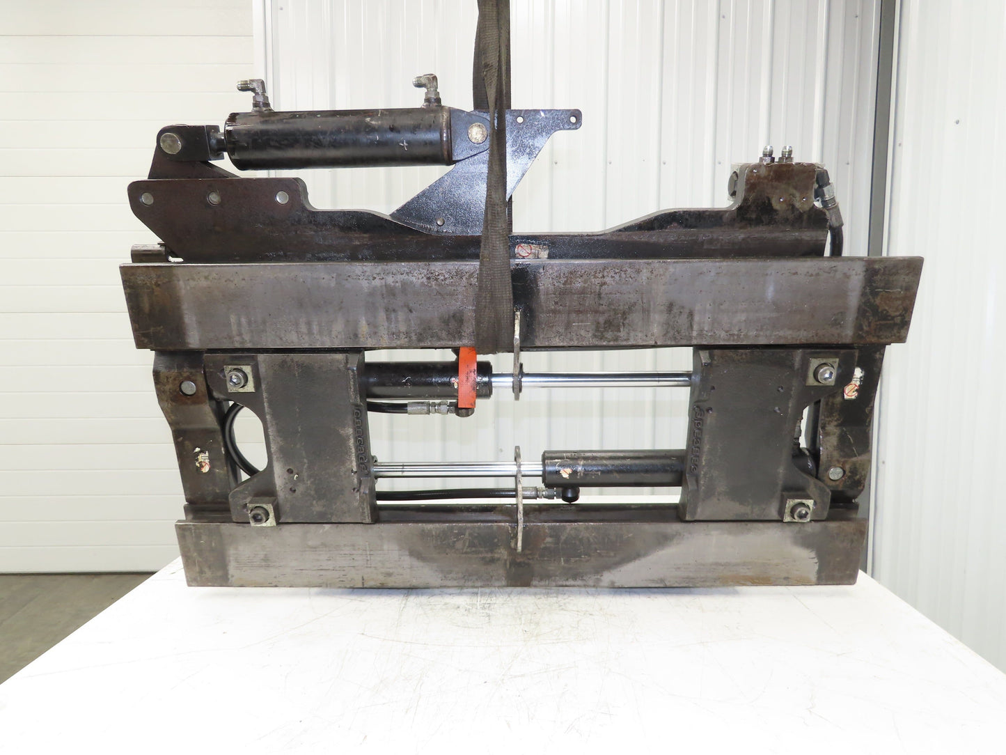 Cascade Forklift Class 3 SideShift Fork Positioner Attachment 20"x 41" W 10000lb