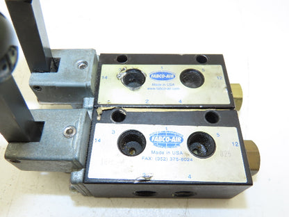 Fabco-Air 18HL-4 4-Way Lever Actuated Pneumatic Air Directional Valve Lot of 2