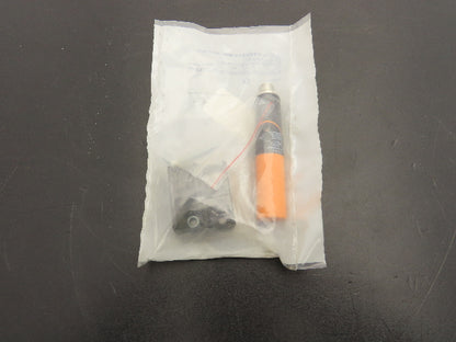 IFM IA5106 Efector 100 Inductive Proximity Sensor  10-36 VDC