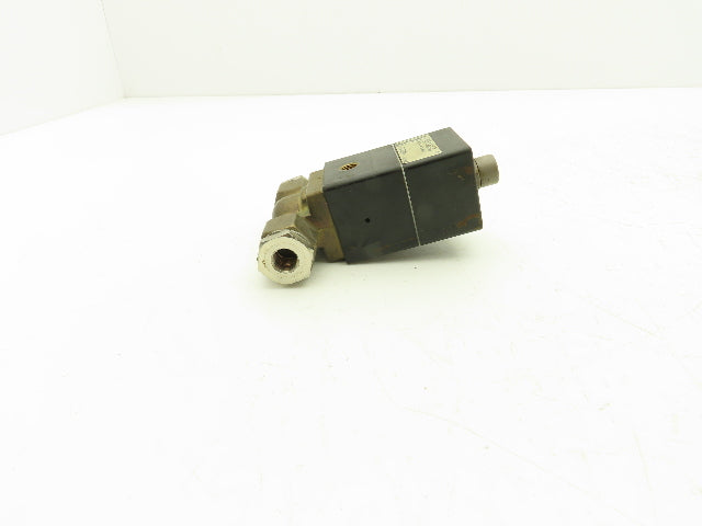 Burkert 131736N Pneumatically Operated Valve 2 Pos 2 Way 87psi 1/2" & 1/4" NPT