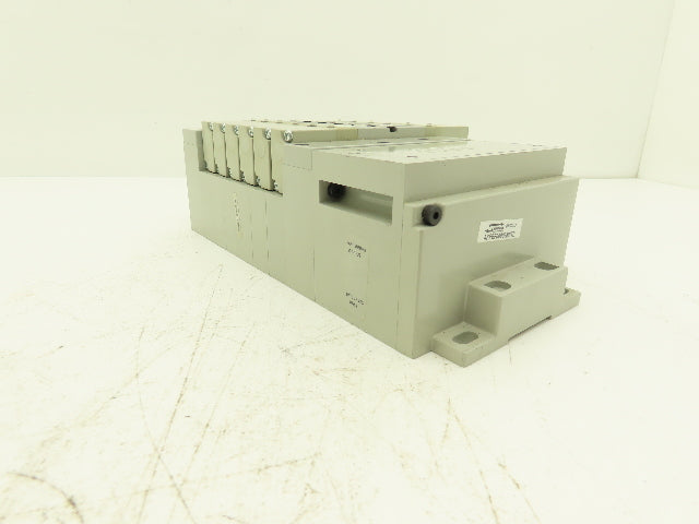 Numatics AKFEF00003NSTD 6 Station Manifold with 6 valves 2005 Series
