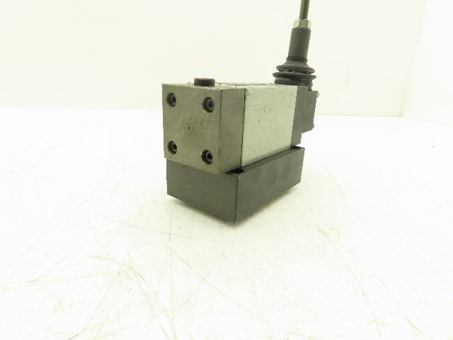 Wandfluh AH4D61A/R-S1271 Pneumatic Air Control Valve & Manifold 2 P 4 Way 350Bar