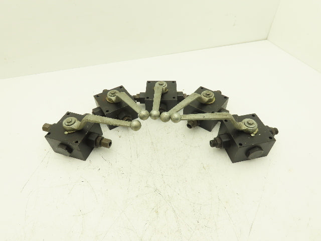 N/A 3KHT-R3/8" 8 87 Pneumatic Manual Valve 4 Way 2 Pos 150 PSI 3/8"NPT Lot of 5