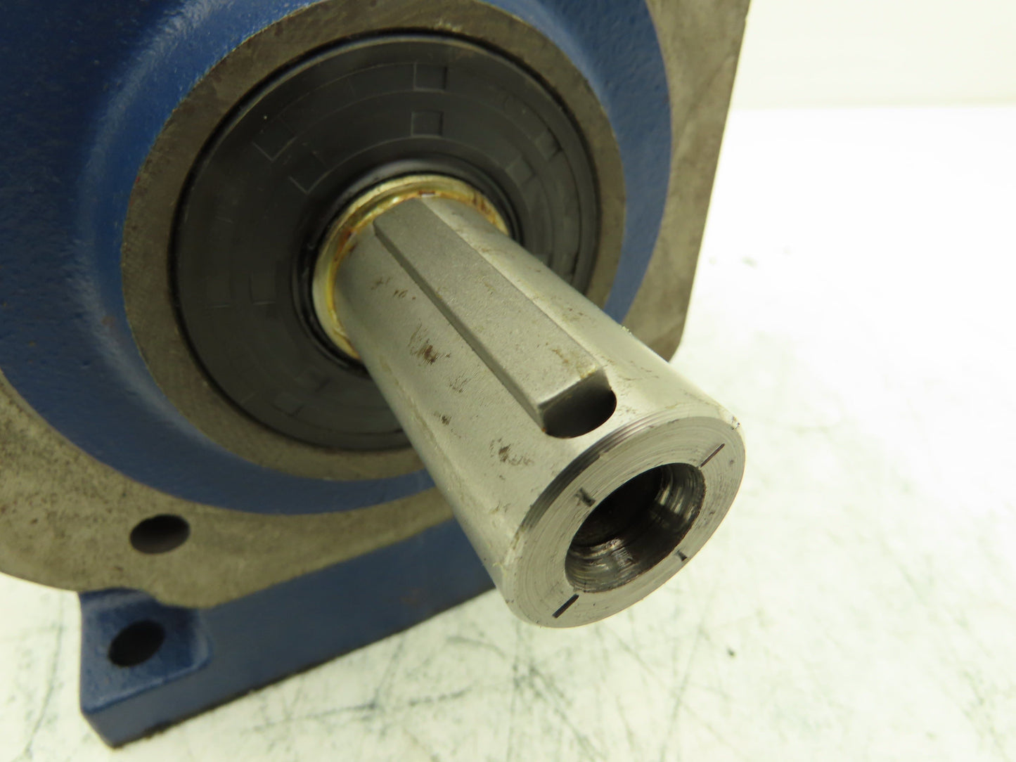 TB Woods IMR2I 50 0004 Inline Gearbox 8.6:1 Reducer 200rpm IEC 90 Frame