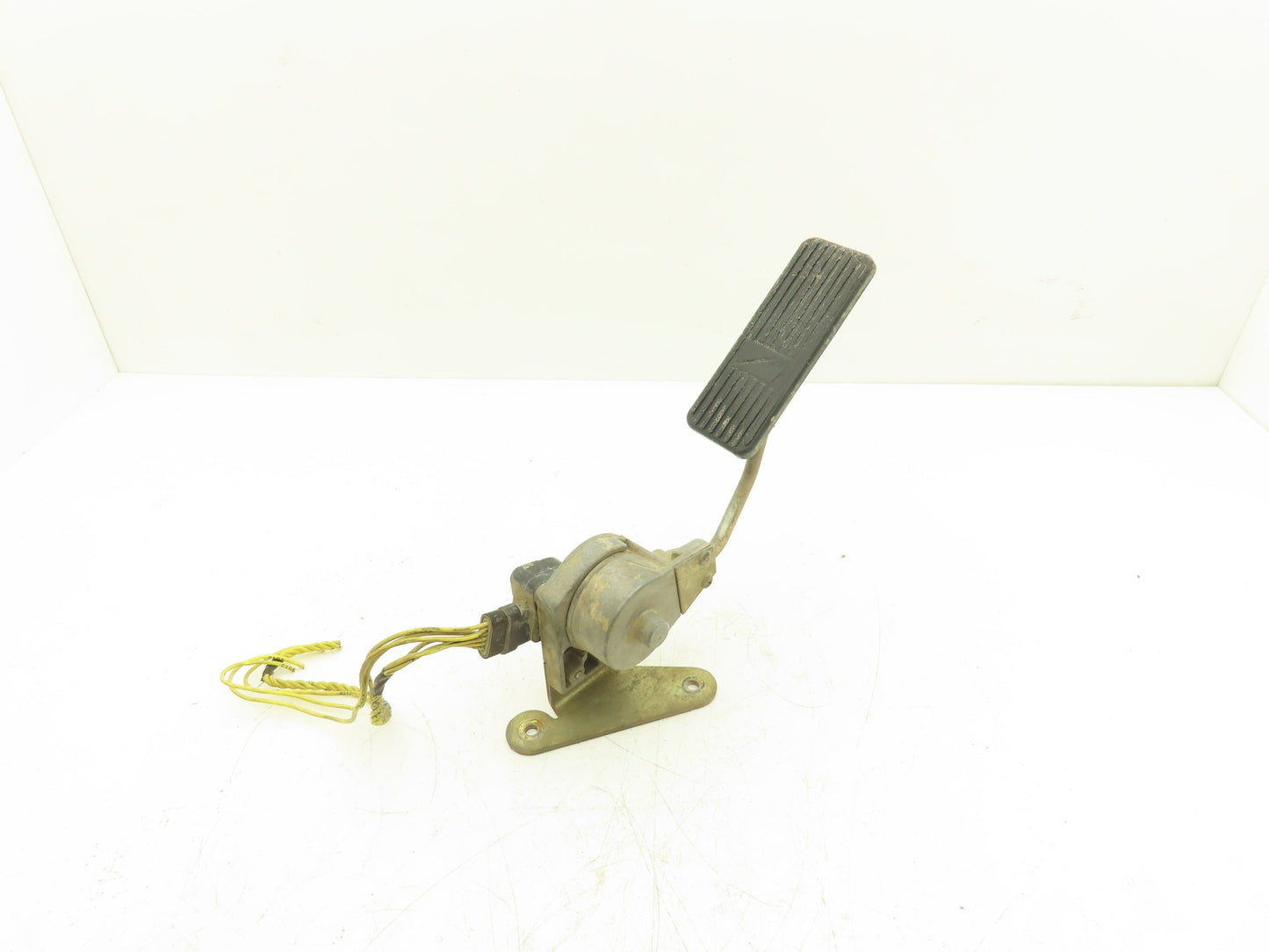 Williams Controls WM540-131507 Electronic Accelerator Pedal Assembly