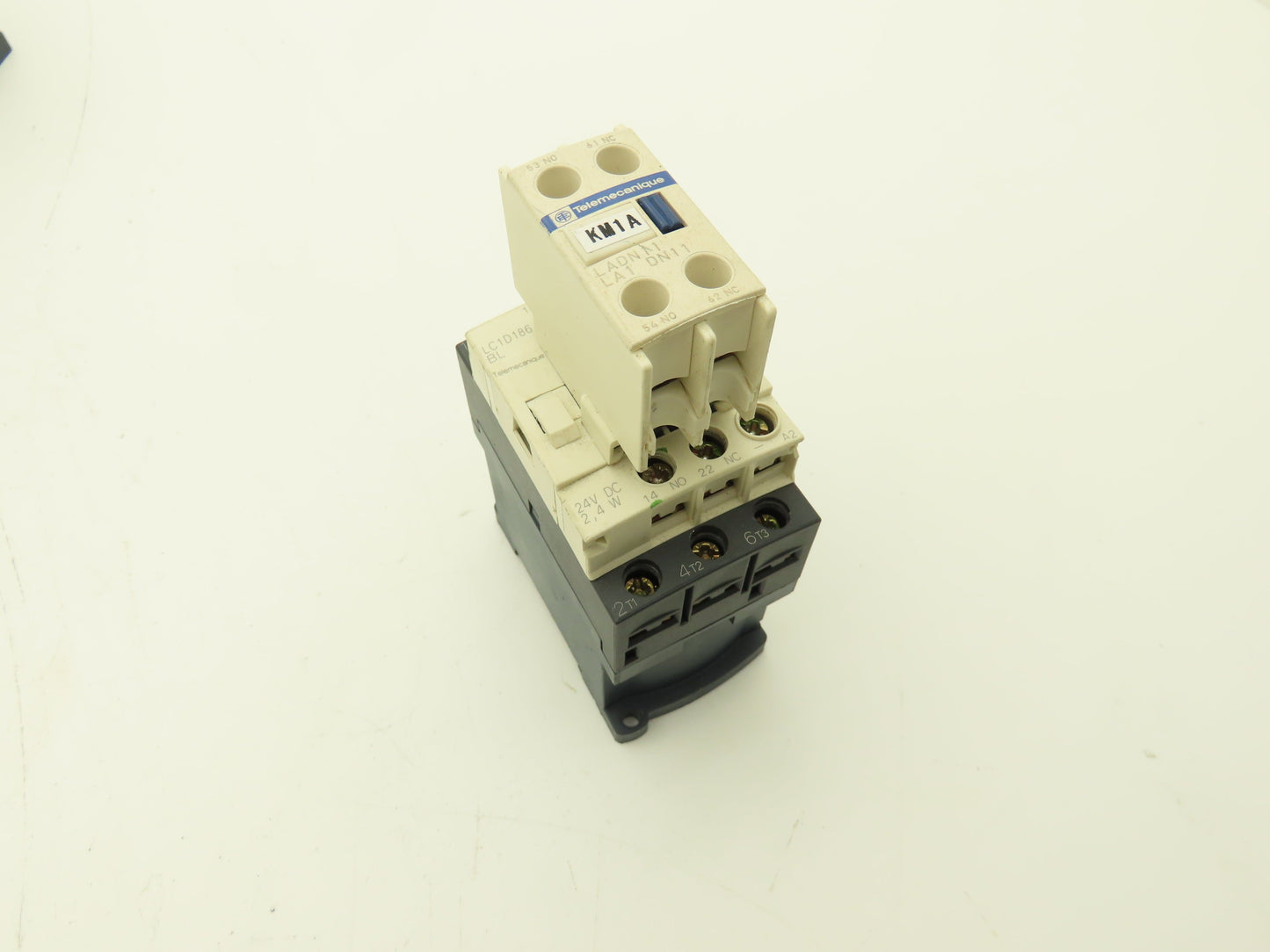 Telemecanique LC1D186 Contactor Motor Starter 32A 690V 15Hp Coil 24VDC Lot of 10