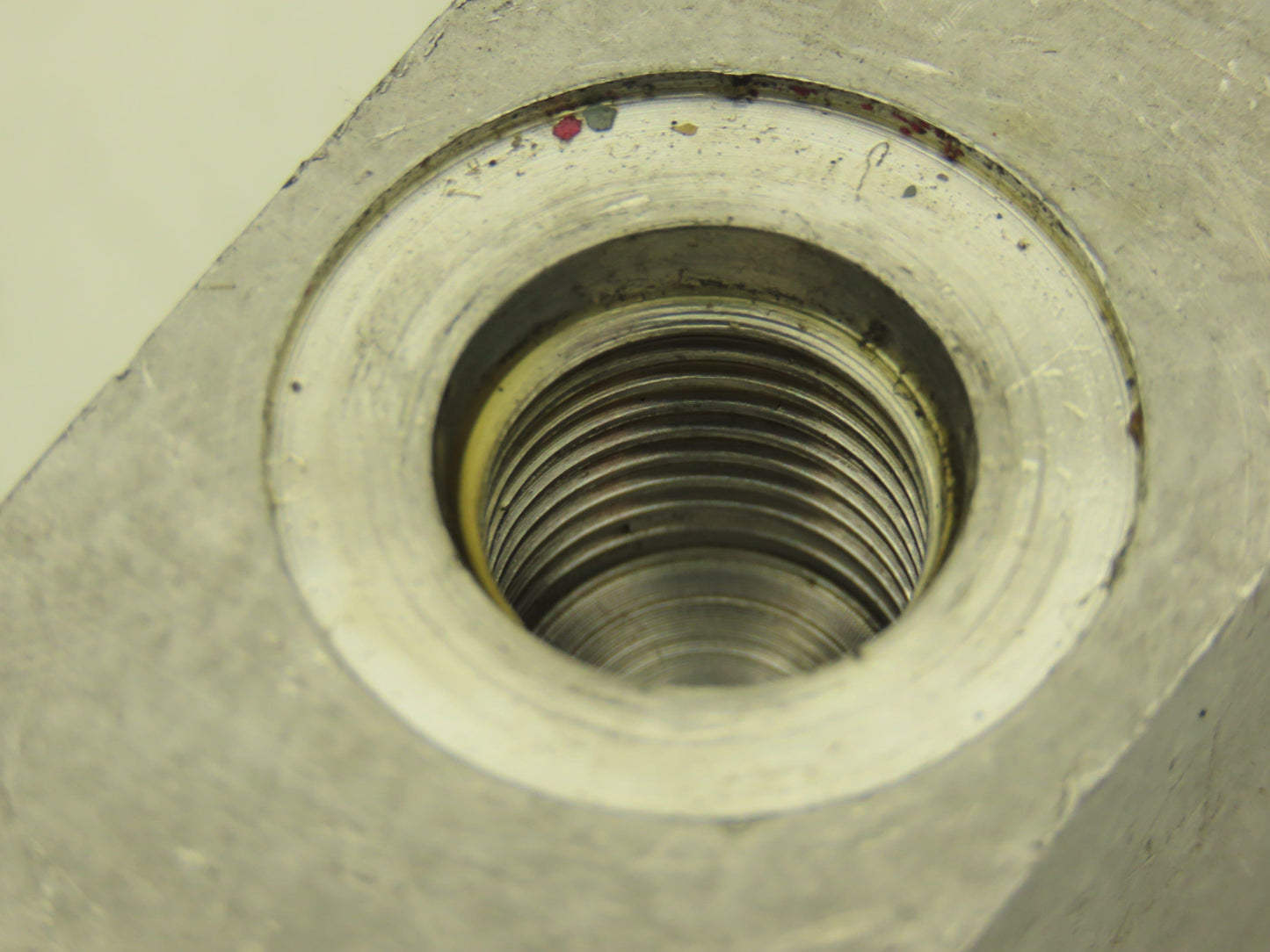 Vickers 283579A1 MCD-5761 Hydraulic Manifold 4-Way 1/4 & 1/2" Flared Threads