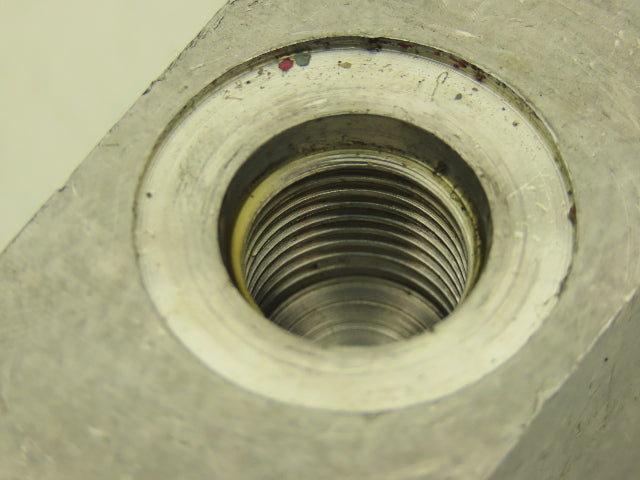 Vickers 283579A1 MCD-5761 Hydraulic Manifold 4-Way 1/4 & 1/2" Flared Threads