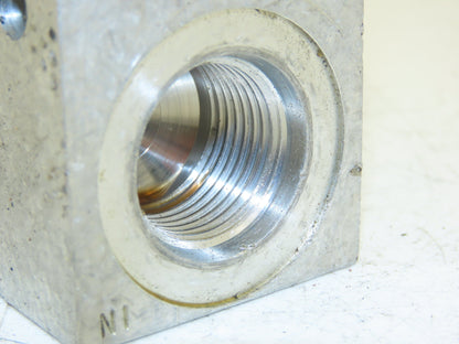 Vickers FC-2-12T-K2 Hydraulic Manifold 4-Way 3/4" Threads