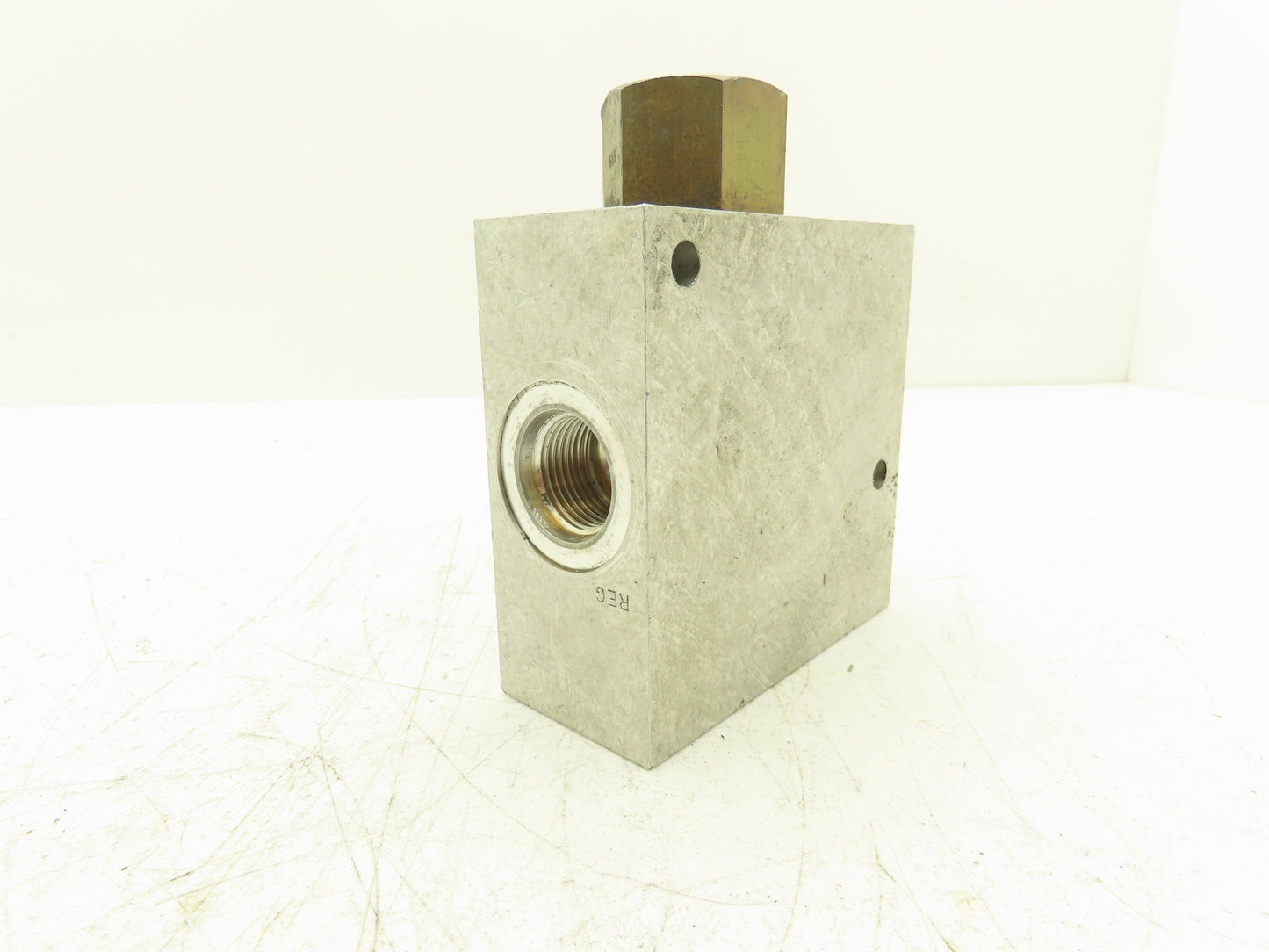 Vickers FC-2-12T-K2 Hydraulic Manifold 4-Way 3/4" Threads